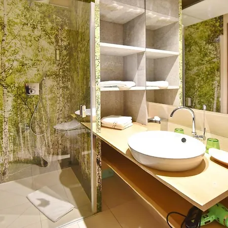 Mawell Ośrodek wypoczynkowy 4*